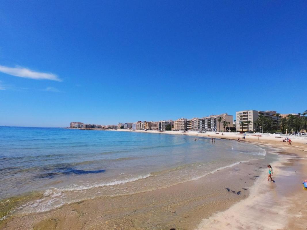 100 Mt Playa De Los Locos Торевиеха Екстериор снимка