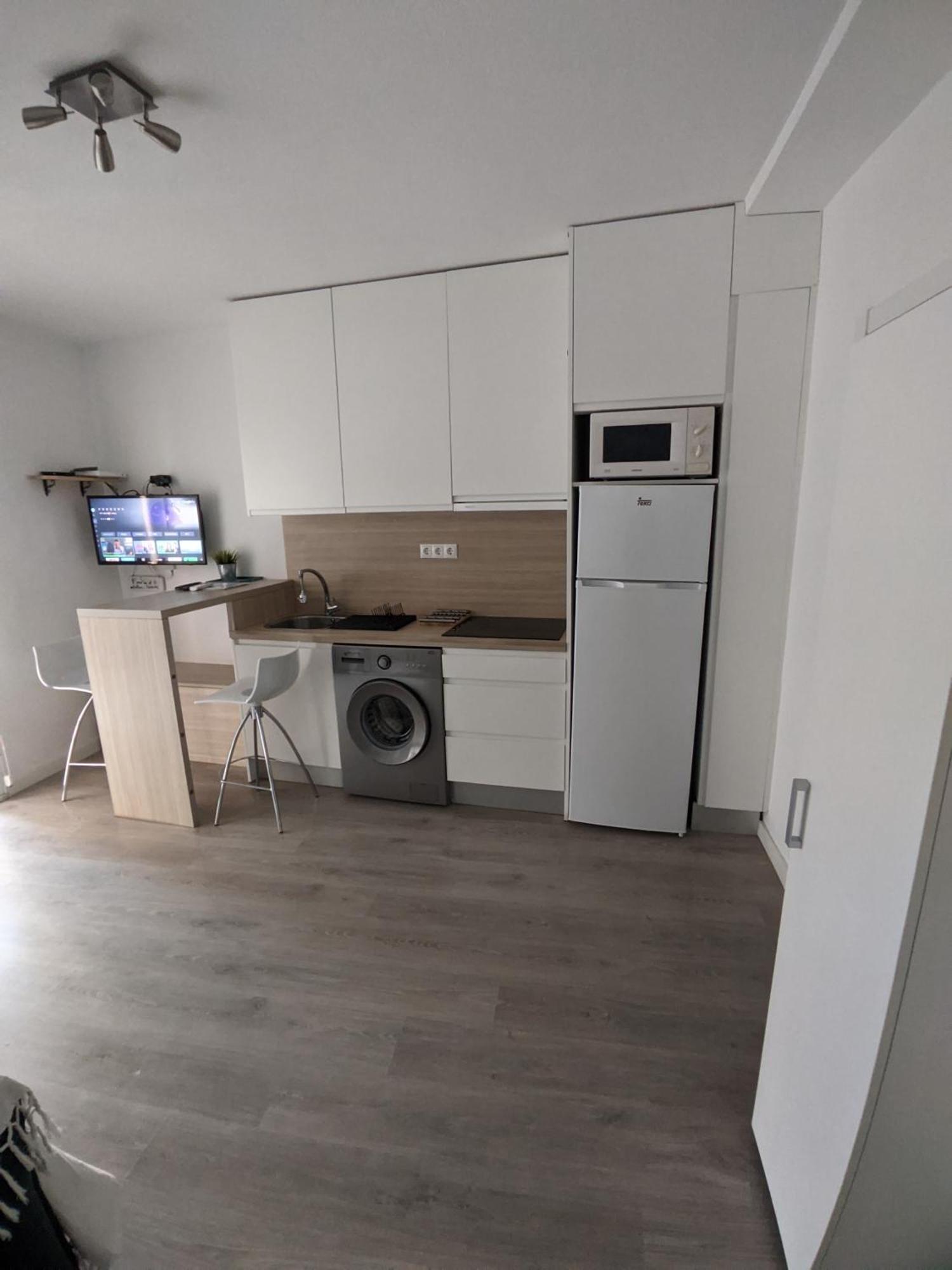 100 Mt Playa De Los Locos Торевиеха Екстериор снимка